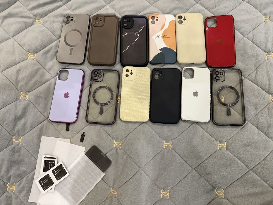 Чохли на айфон 11