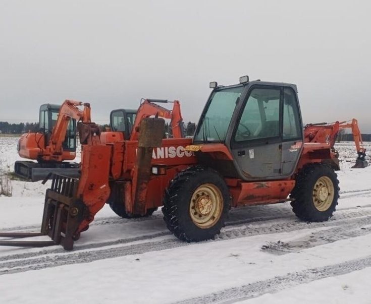 Empilhador Manitou telescópio 13 metros