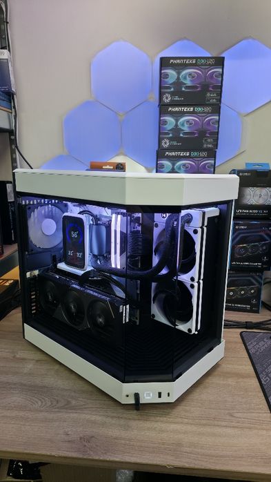 Gaming R9 9950 X3D 32GB 2TB RTX 5080 Hyte Y60 Win 11Pro