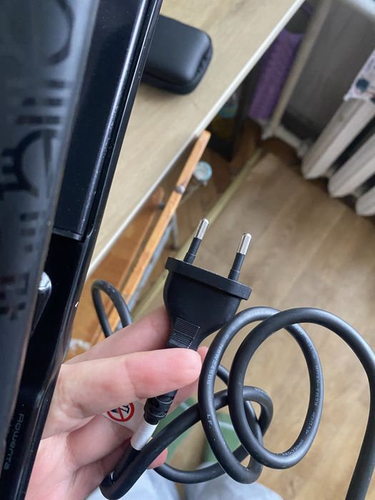 Вирівнювач/утюжок для волосся