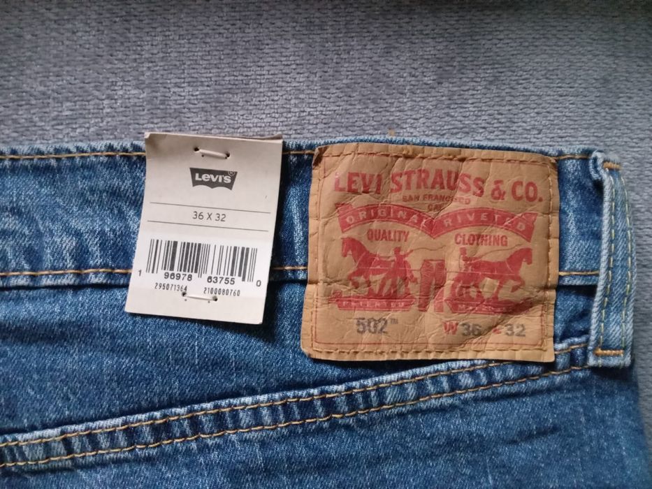 Джинси Levi's 502™ Taper Fit Men's Jeans