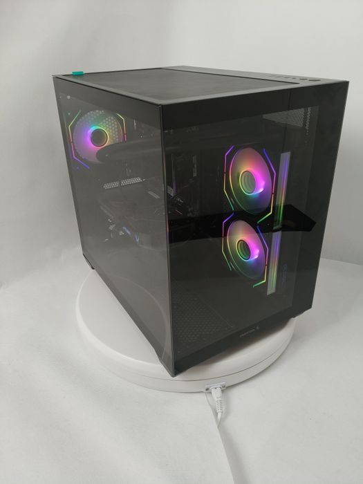 Komputer Gamingowy 9800X3D,RTX 5080,32 GB 6000 cl30,SSD,Win 11,USDT