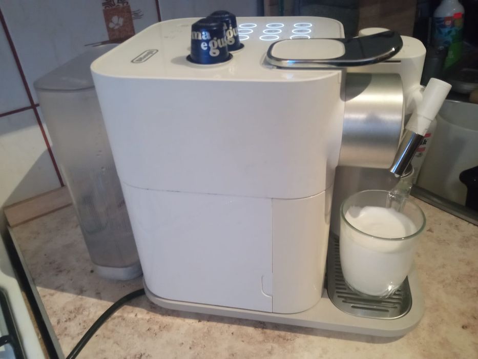 Ekspres kawa  kapsułki do kawy nespresso