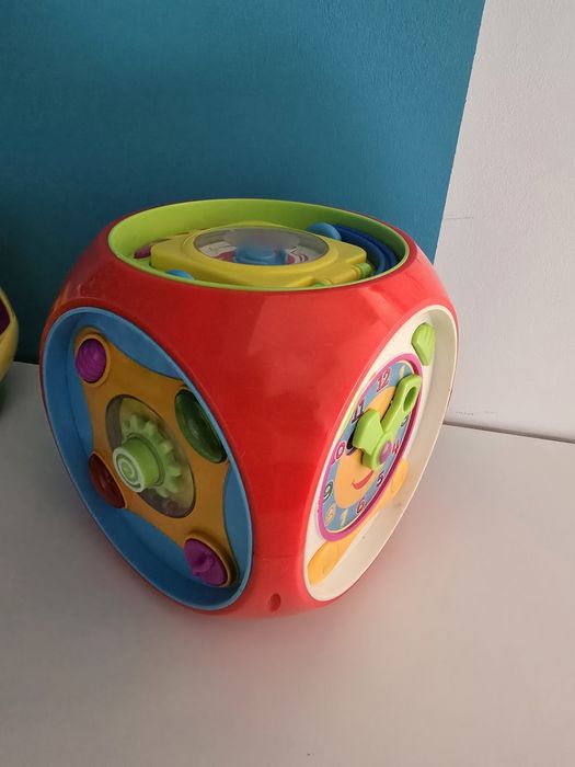 Zabawki Dumel kostka interaktywna, Fisher-price garnuszek na klocuszek