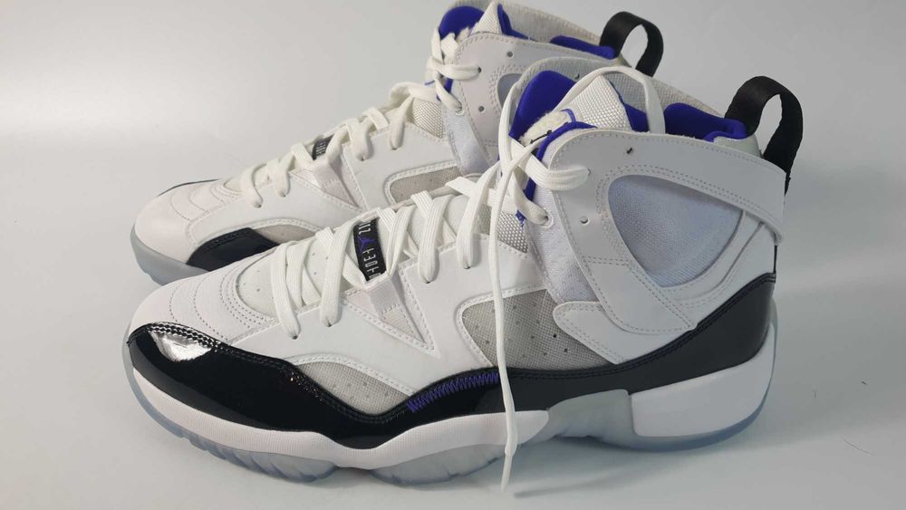 buty nike  JORDAN JUMPMAN TWO TREY DO1925-100 r.46