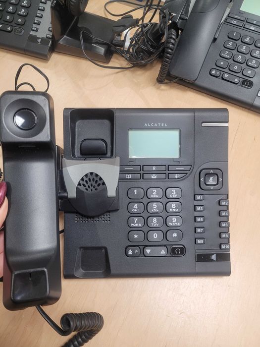 Zestaw Plantronics C052A + Telefon analogowy Alcatel TEMPORIS T 780