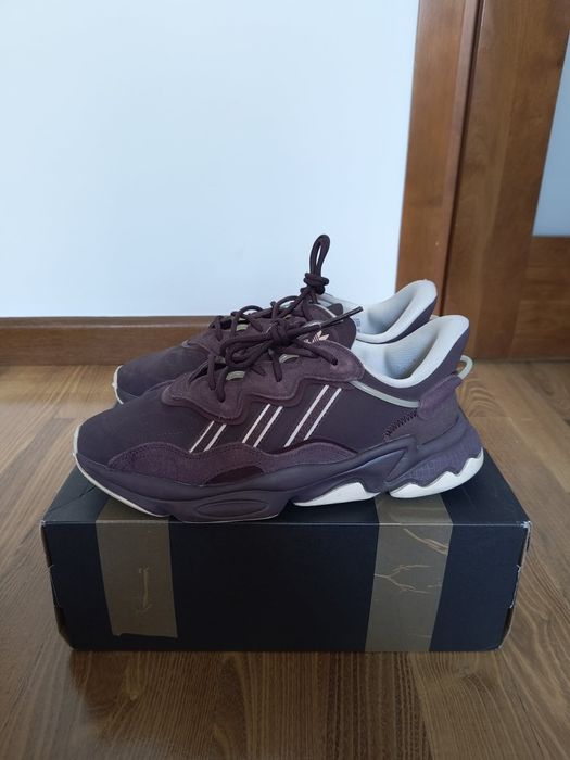 Buty Adidas Ozweego fioletowe r. 42 2/3 GY6801