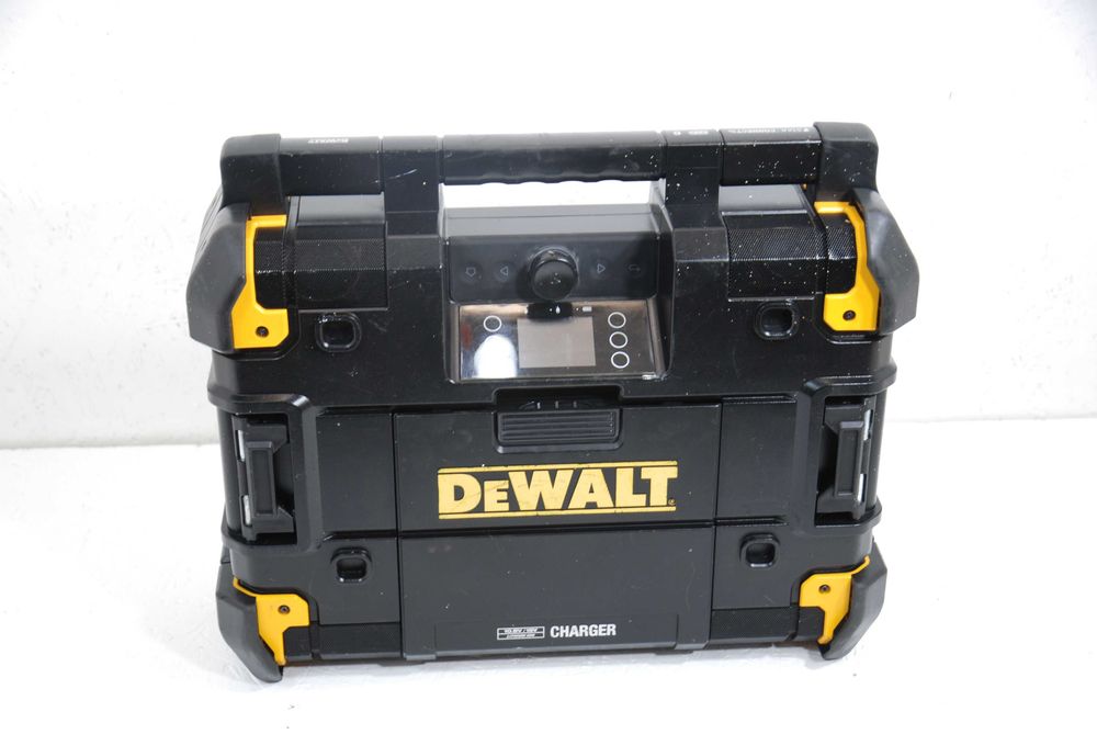 Radio budowlane Dewolt