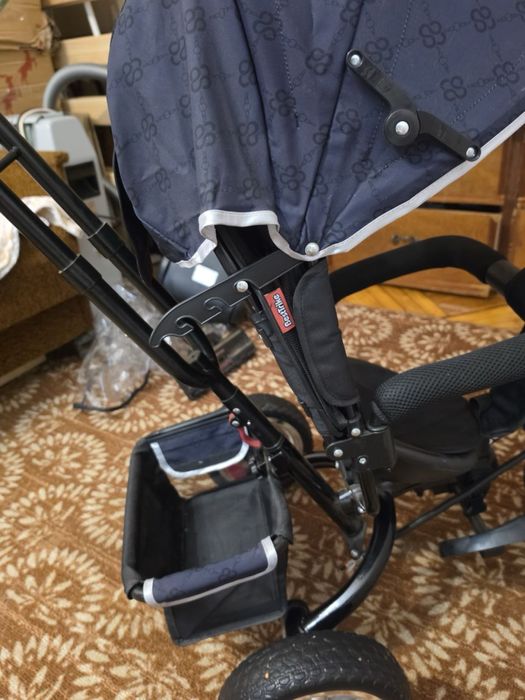 Велосипед триколісний дитячий