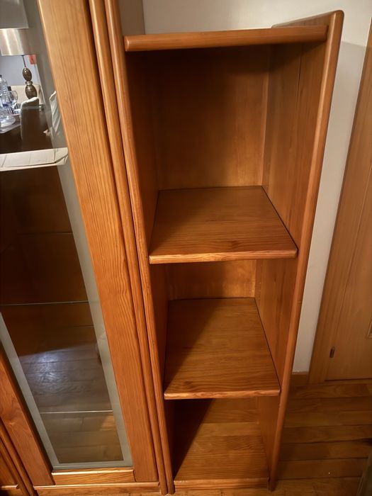 armario com vidraceira