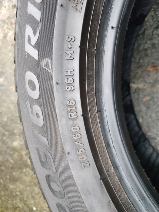 1szt DEMO Pirelli Sotto Zero 3 205/60/16 96H Seal 8mm 2018rok
