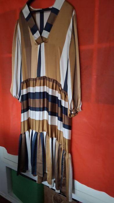 Vestido sêda maravilhoso