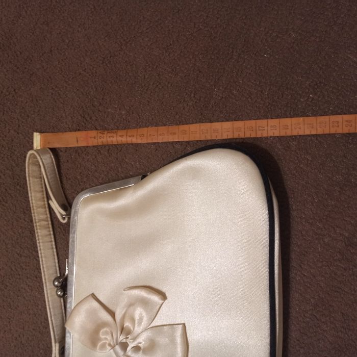 Продам стильную сумочку