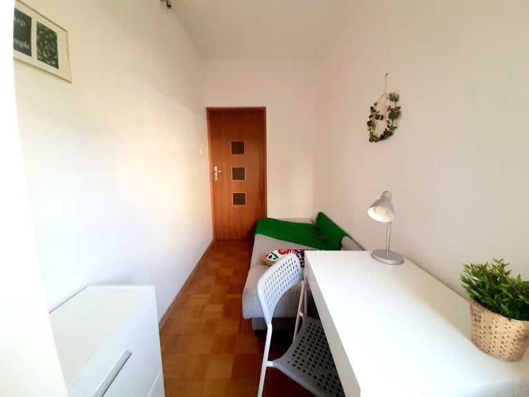 Pokój przy metrze Ursynów/Kabaty od zaraz/Aleja KEN/Wąwozowa