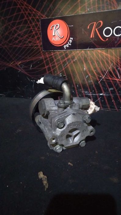 Bomba Direção Assistida Dodge Caliber