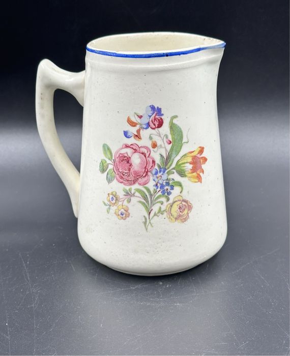 Кувшин фуф Буды