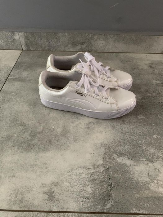 Buty sportowe damskie  firmy Puma