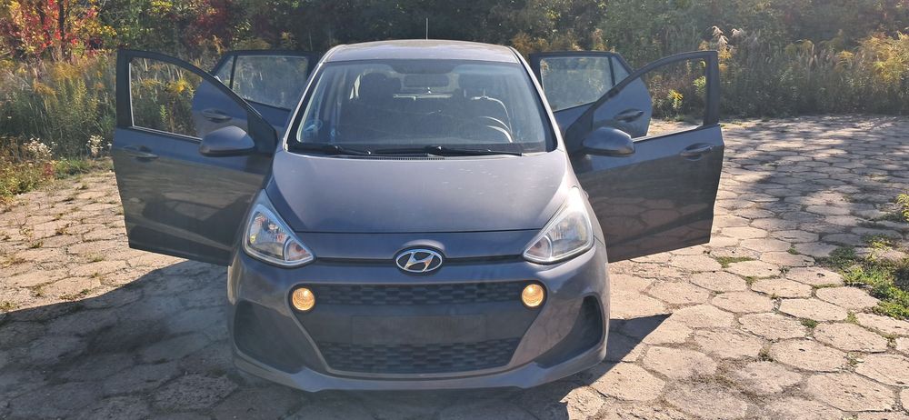 Hyundai i10