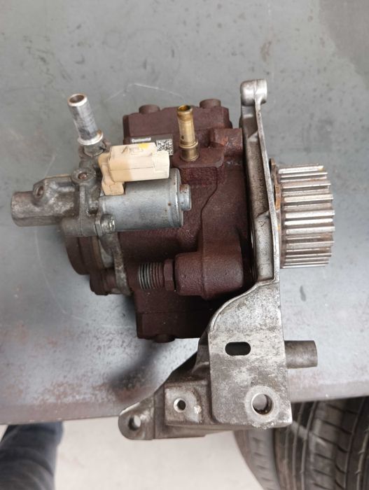 SILNIK  9h05 1.6 hdi citroen C4 na części