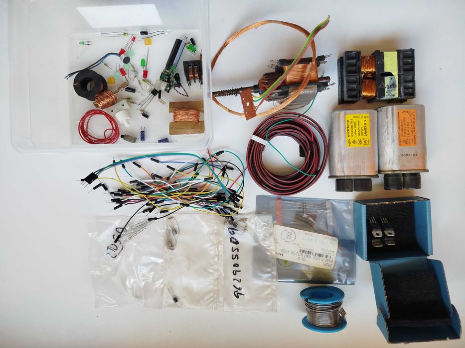 Electronic Components436154848279930882