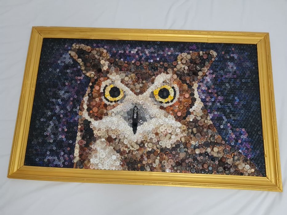 Quadro mocho de botões feito á mão moldura dourada 110x70cm