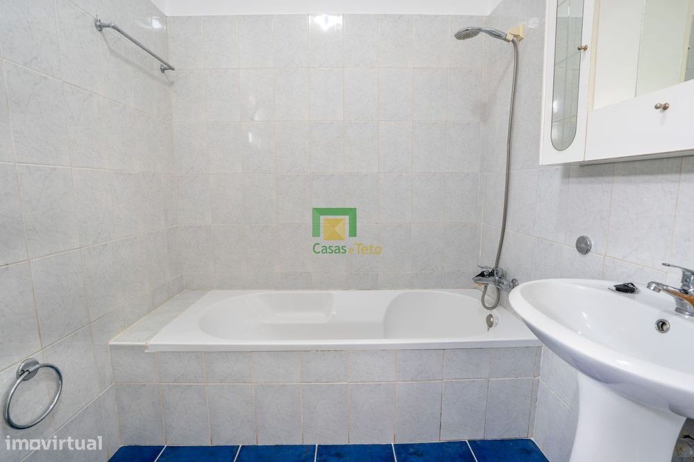 Apartamento T1 Santa Cruz