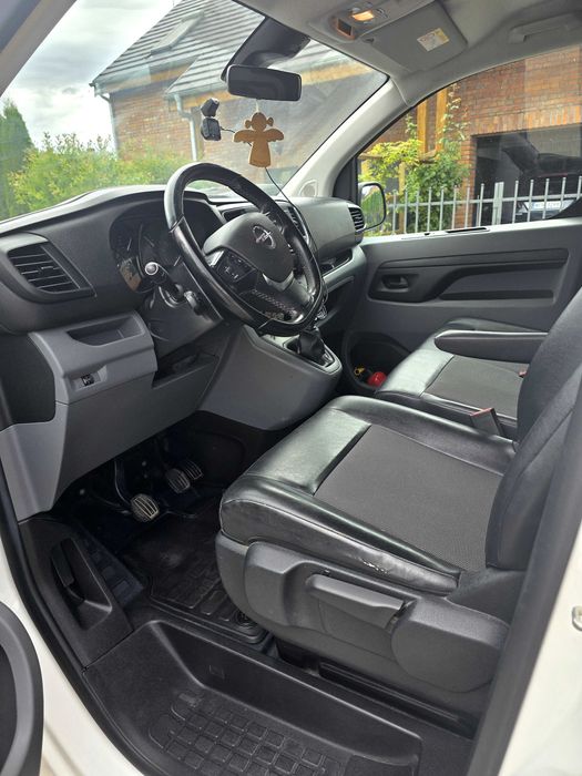 Opel vivaro 2019 -2.0 L2