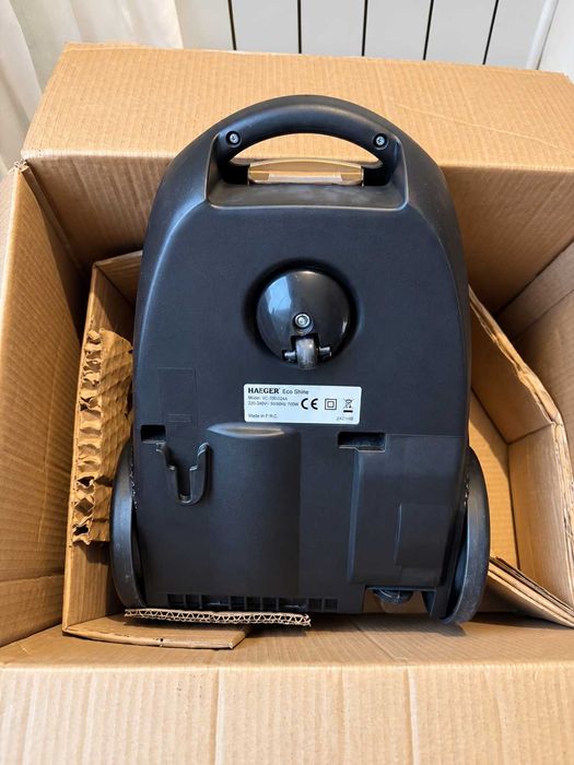 Aspirador HAEGER Eco Shine 700W 4L HEPA + caixa original