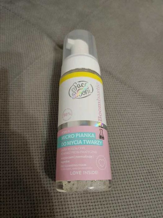 Faceboom pianka do mycia twarzy, kojąca 150 ml