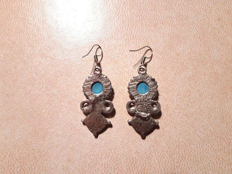 Brincos étnicos com pedra azul turquesa - NOVOS