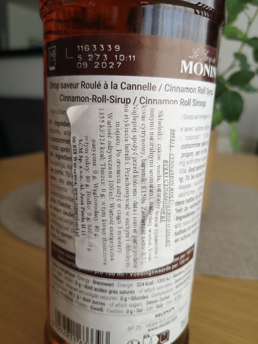 Monin Cinnamon Roll 700 ml Cane Sugar 1000 ml syrop do kawy cynamonowa bułeczka  cukrowy