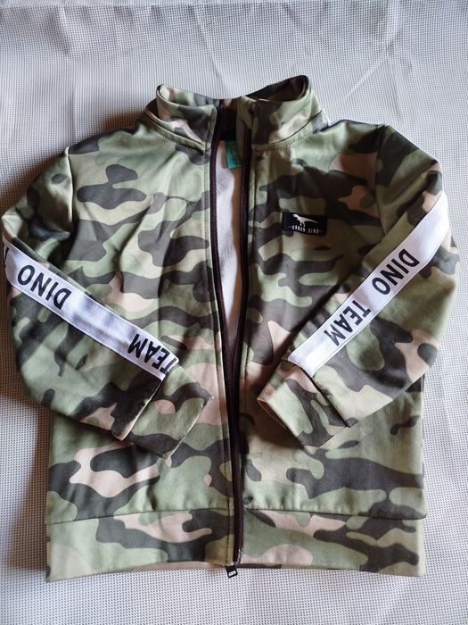 Теплий світер, кофта