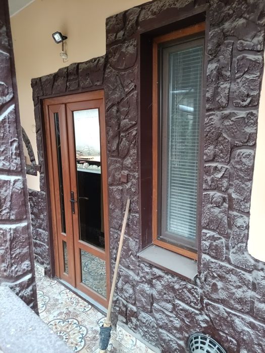 3хкімнатний будинок з прибудовами, великою ділянкою та гаражем