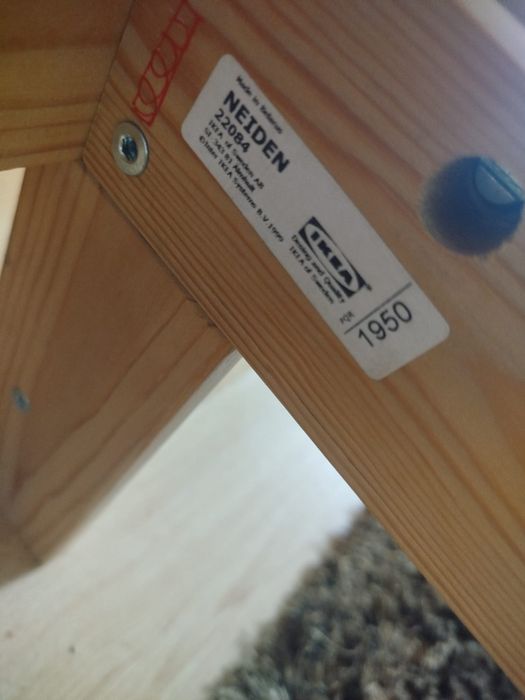 Cama de casal em Madeira