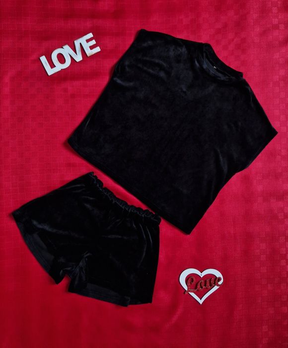 Жіноча велюрова піжама розмір S домашній костюм