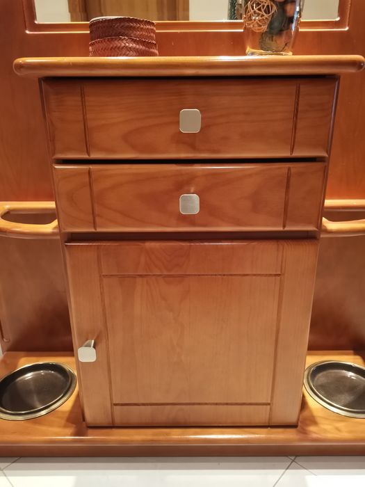 Móvel Bengaleiro Cerejeira Hall entrada