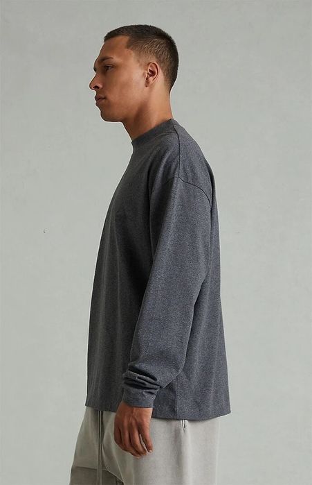 Чоловічий лонгслів Fear Of God Essentials CHARCOAL 125HO254201F ОРИГІНАЛ