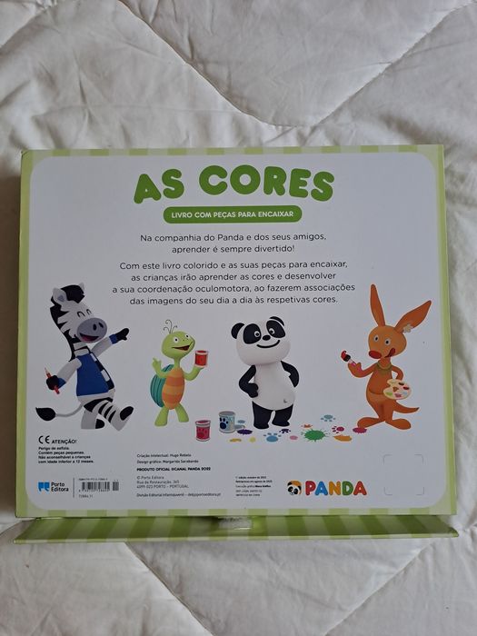 (NOVO) Livro de encaixe as cores - Panda