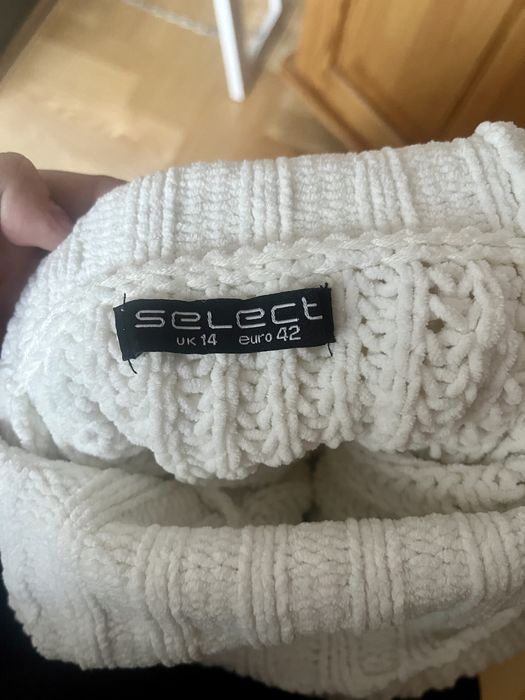 Golf kremowy xl luźny miekki