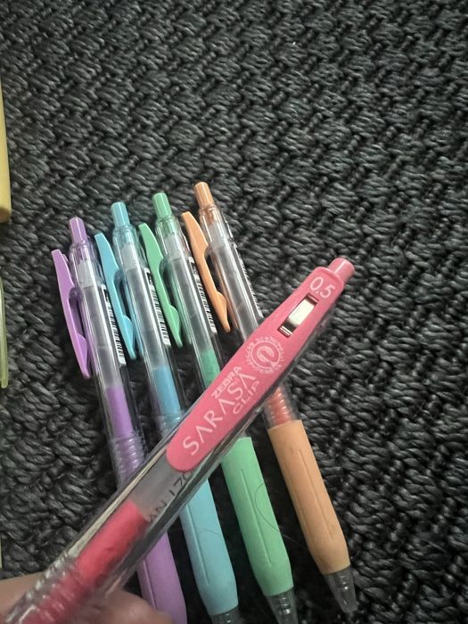 Zestaw stabilo boss pastel, pilot frixion długopisy zebra sarasa cli