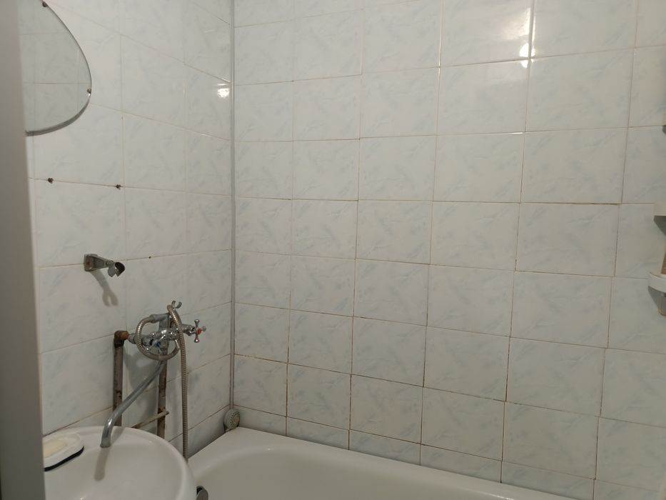 Продаж частини будинку поруч з центром