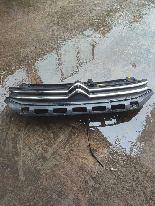 Grelha frontal Citroen C3 III 2016 a 2020