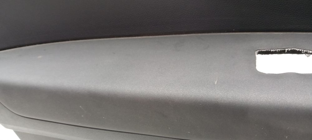 Forra porta / quartela frente esquerda RENAULT Captur II