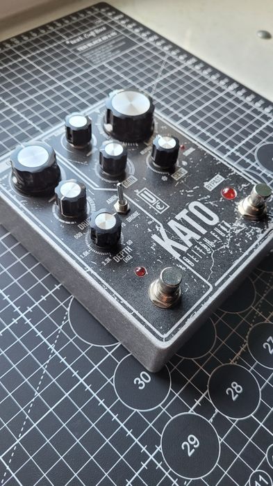 Distorion/Fuzz: Unsound Circutry KATO