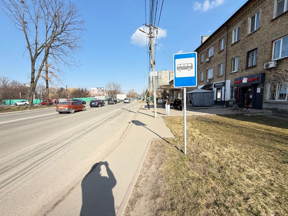 Здам в оренду фасадне приміщення у Вишневому прямо на переїзді