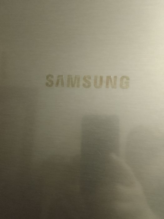 Двухкамерный холодильник Samsung