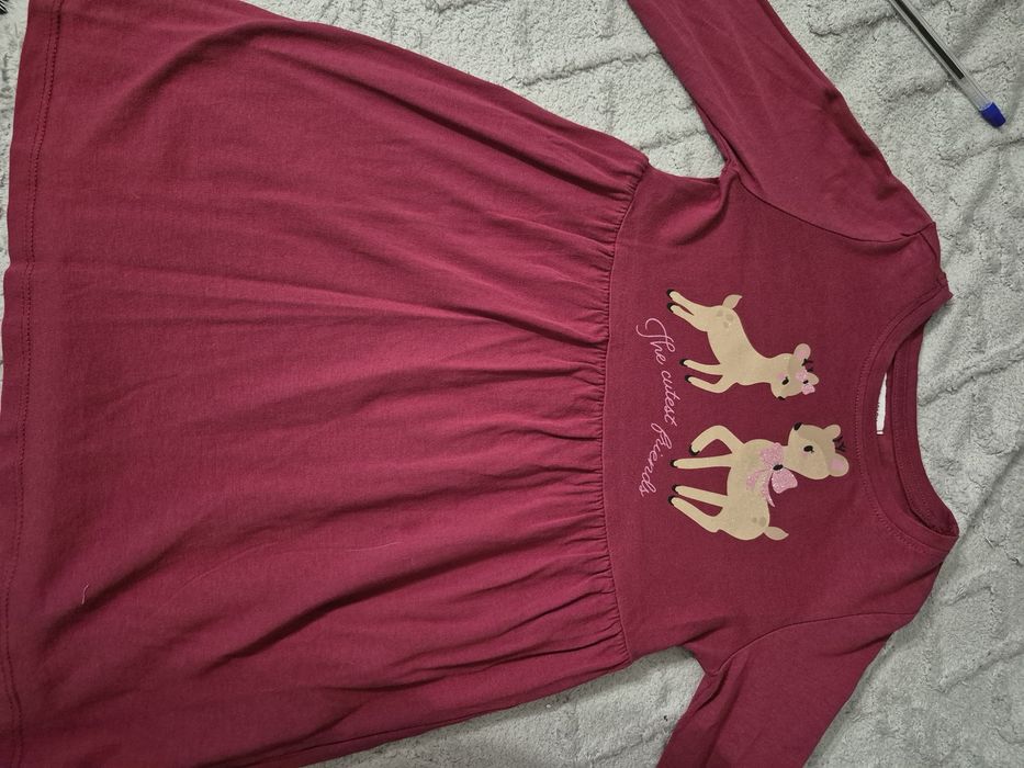 Piękna bordowa sukienka r. 104