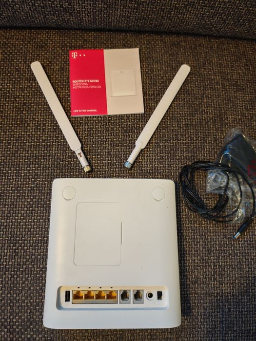 Router ZTE MF286 modem z antenami LTE 4G 300 Mb/s domowe wifi internet