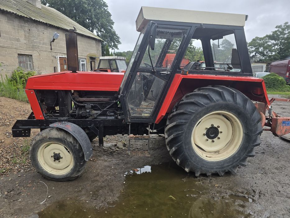 zetor 8111 pracował tylko przy odśnieżaniu