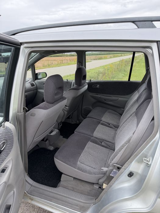 Mazda premacy 2001r